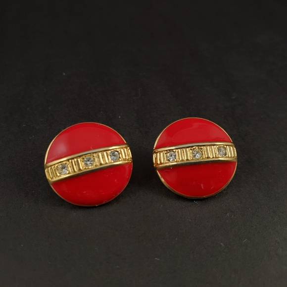💥CLOSING SALE💥 VINTAGE Red Clip On Earrings - Picture 2 of 4